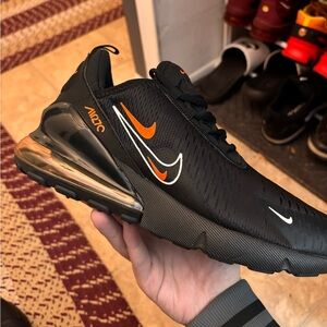 Nike Air Max 270 Men's Black Shoes Size 9.5